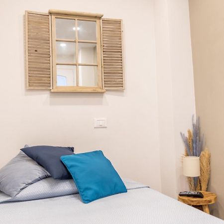 Chez Luis Apartment Империа Екстериор снимка