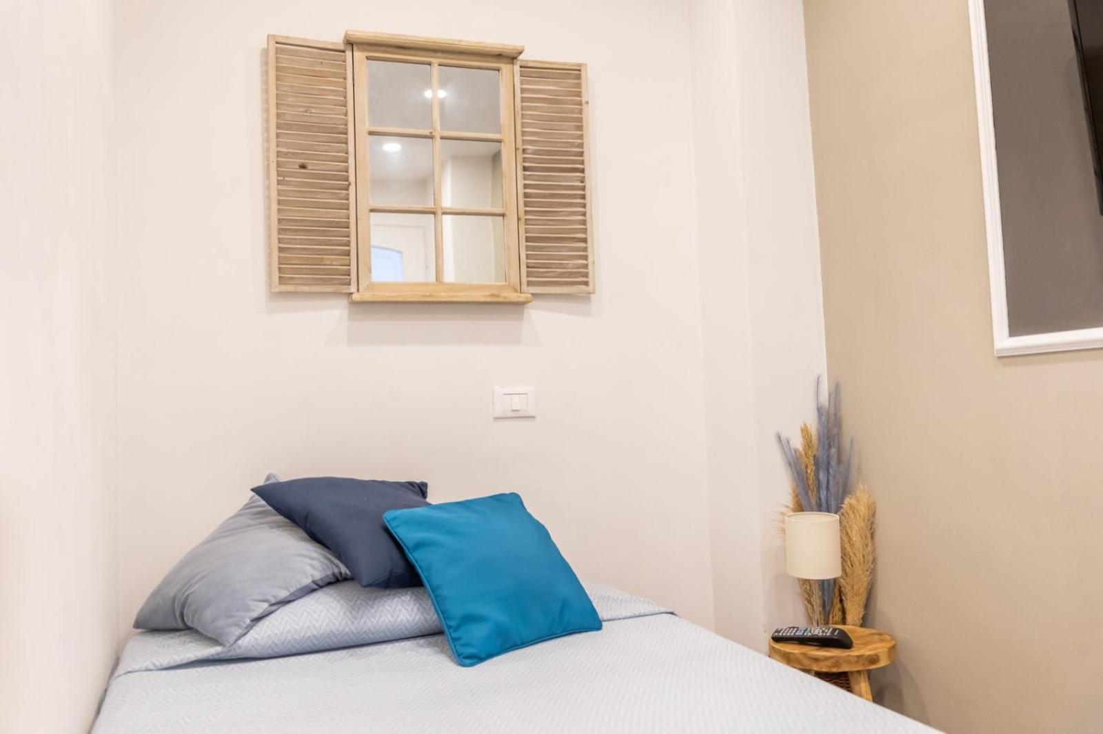 Chez Luis Apartment Империа Екстериор снимка
