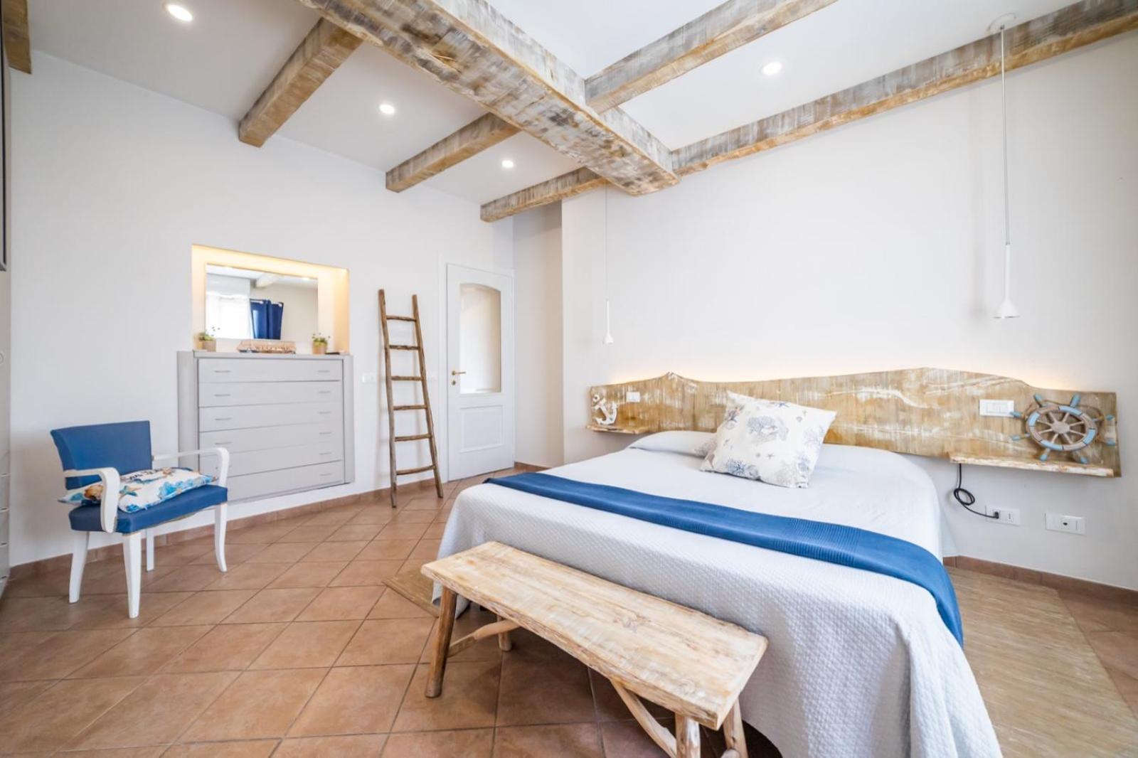 Chez Luis Apartment Империа Екстериор снимка
